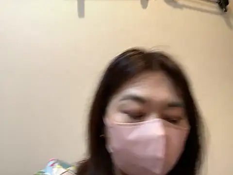 Snapshot of lemonade_madame chatting on June 2026 01:43:02 AM lemonade madame online show from June 2026 01:43:02 AM