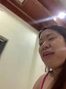   Evelyn   online show from May 2026 05:54:01 PM