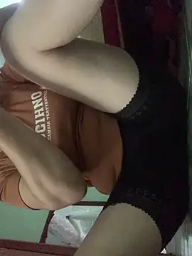   Evelyn   online show from May 2026 02:07:02 AM