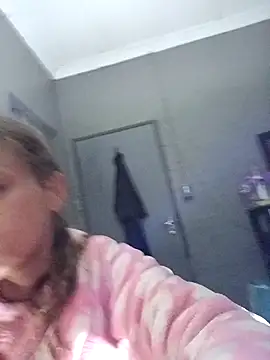 Skymadison6 online show from April 2026 10:03:01 PM