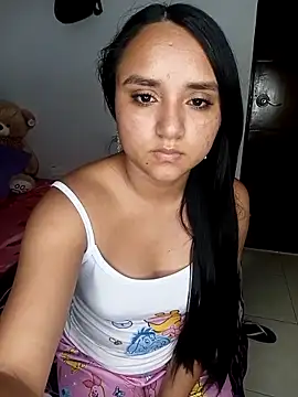 Valentina Narvaez online show from April 2026 07:23:01 PM