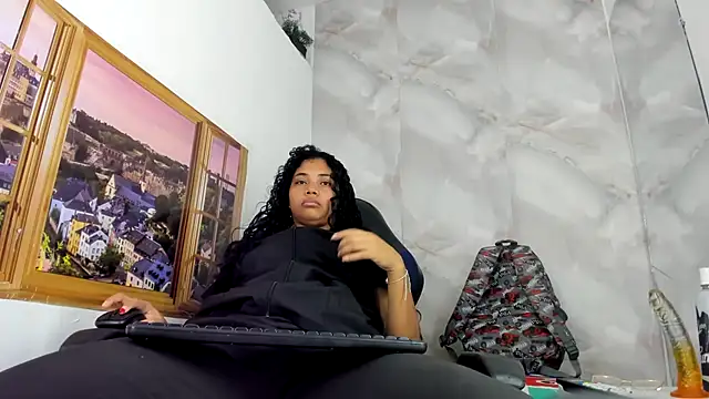 EllyBloom online show from June 2026 01:04:02 PM