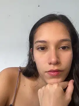 Snapshot of RAMONA_and_ROGER chatting on April 2026 01:44:01 PM RAMONA and ROGER online show from April 2026 01:44:01 PM