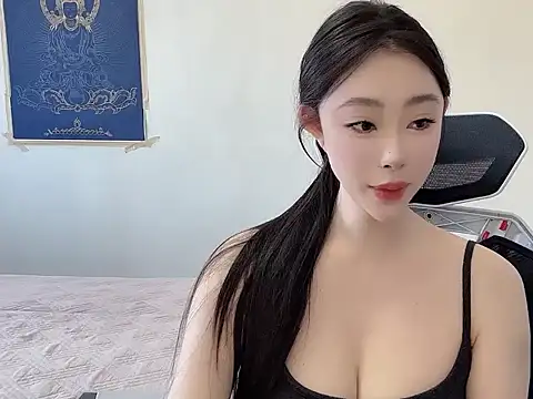 Snapshot of 12eio chatting on April 2026 03:04:01 AM 12eio online show from April 2026 03:04:01 AM