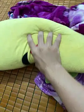 Snapshot of tanluc144444 chatting on April 2026 03:56:01 PM tanluc144444 online show from April 2026 03:56:01 PM