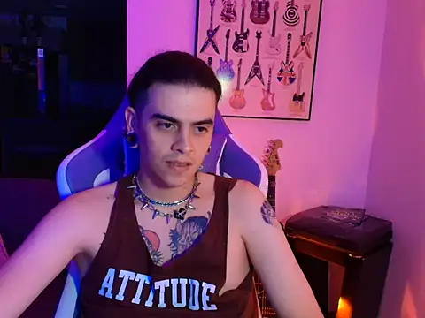 Snapshot of DantesKing chatting on April 2026 07:26:02 AM DantesKing online show from April 2026 07:26:02 AM