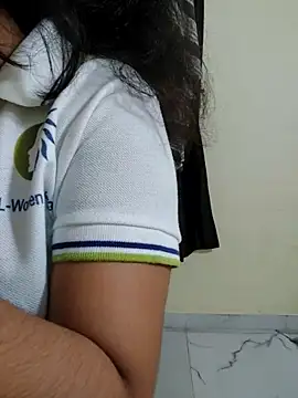 Snapshot of Monika_kumari6 chatting on May 2026 04:39:01 PM Monika kumari6 online show from May 2026 04:39:01 PM