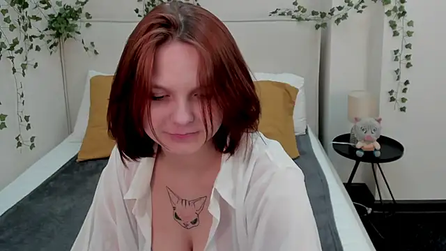 Charlotte Stee online show from May 2026 02:06:02 AM