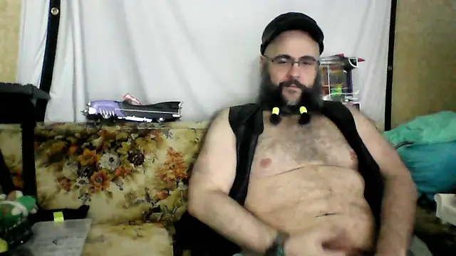 BriTheTopBear online show from July 2026 03:23:01 AM