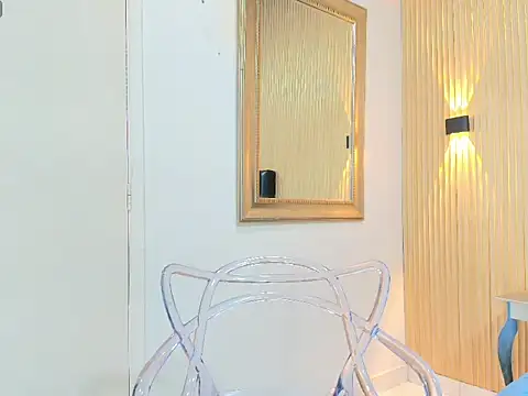 Fernanda Brown19 online show from April 2026 08:13:02 PM