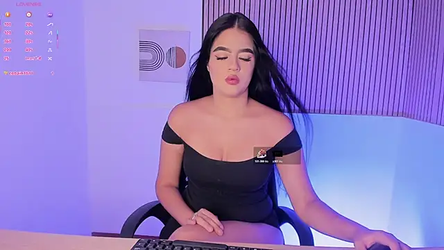 sophia  taylor online show from May 2026 01:26:01 PM