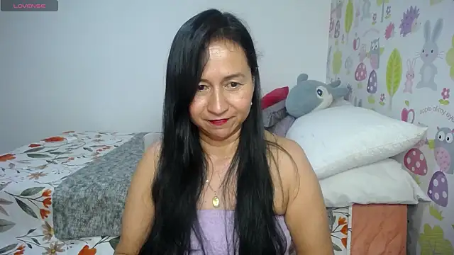 Tyna b online show from July 2026 10:23:01 PM