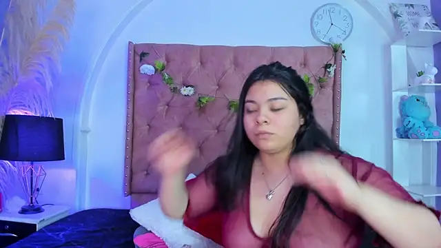 ROSELEI  online show from May 2026 03:57:01 AM