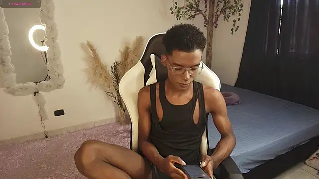 Snapshot of IamAndrey chatting on April 2026 03:28:02 PM IamAndrey online show from April 2026 03:28:02 PM