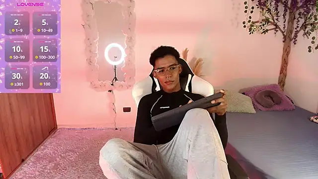 IamAndrey online show from May 2026 11:23:02 PM