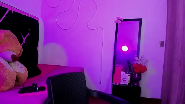 evelott allenx online show from July 2026 03:23:01 AM