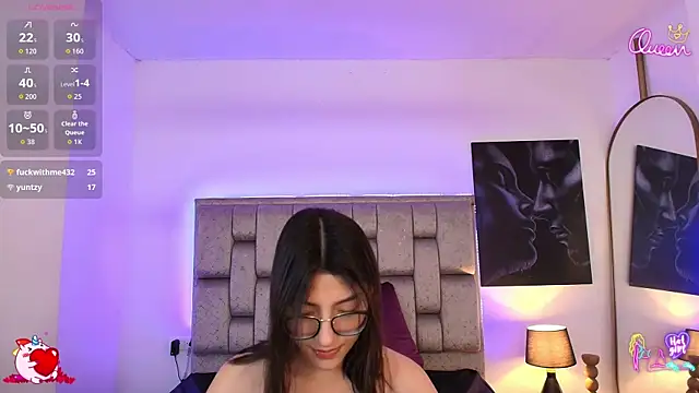 candy tina online show from May 2026 02:23:01 PM