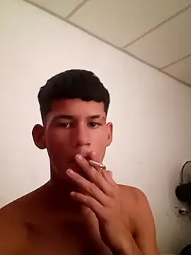 Snapshot of chicocalo chatting on April 2026 04:07:02 PM chicocalo online show from April 2026 04:07:02 PM