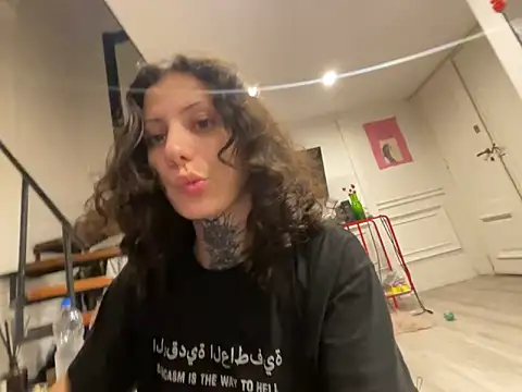 Lollych3rryp0p online show from April 2026 02:45:02 AM