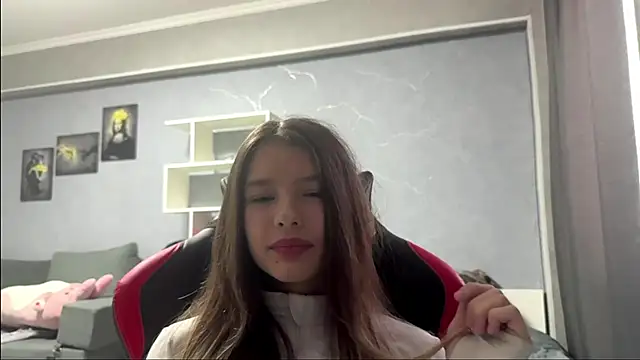 Julllesimons online show from April 2026 11:21:02 AM