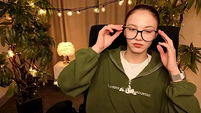 MaryFlorez online show from April 2026 07:40:01 PM