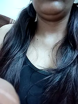 Snapshot of Kajal-hott chatting on April 2026 03:50:02 AM Kajal-hott online show from April 2026 03:50:02 AM