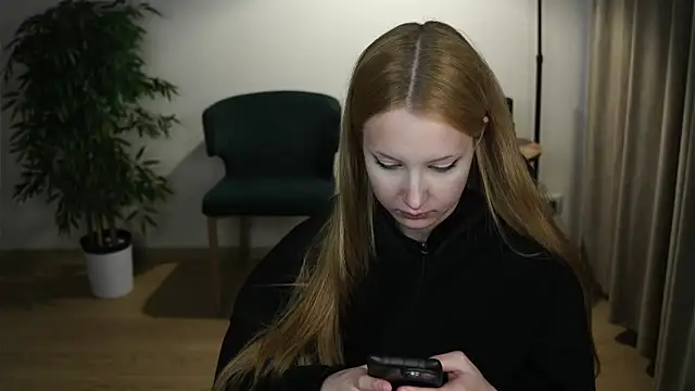 AlmedaWalmer online show from April 2026 03:23:01 PM