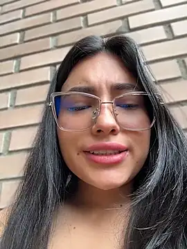 VioletRousee online show from June 2026 03:22:01 PM