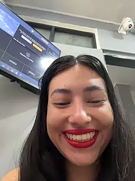 VioletRousee online show from July 2026 01:48:02 PM