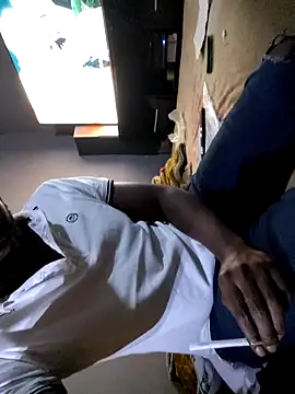 Ysae37 online show from April 2026 05:52:02 PM