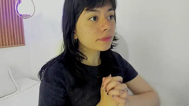 ghostmila online show from May 2026 01:05:01 PM