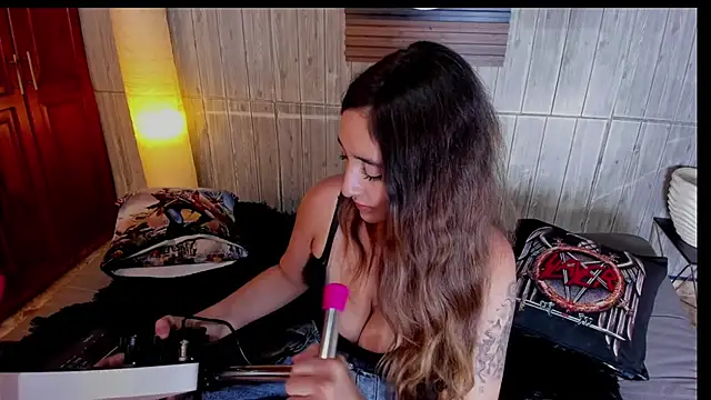 Alucarda666 online show from July 2026 09:39:02 PM