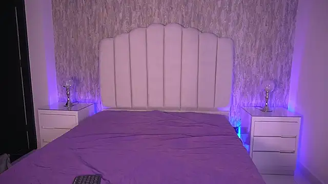 anne bb online show from April 2026 07:19:01 PM