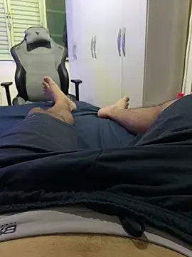 Snapshot of pereiraxzd chatting on April 2026 09:09:02 PM pereiraxzd online show from April 2026 09:09:02 PM