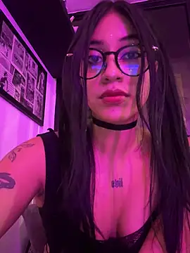 Snapshot of Kattze_ chatting on May 2026 11:57:01 PM Kattze online show from May 2026 11:57:01 PM