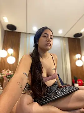 Hana-Parker online show from May 2026 03:03:02 AM