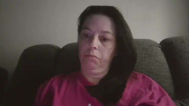 Snapshot of lily1982 chatting on April 2026 03:53:01 PM lily1982 online show from April 2026 03:53:01 PM