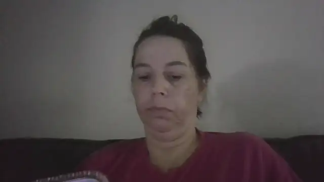Snapshot of lily1982 chatting on May 2026 04:14:02 PM lily1982 online show from May 2026 04:14:02 PM