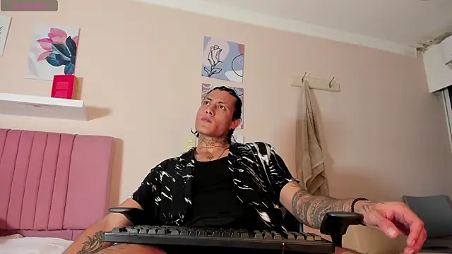 Damian Romanoff online show from April 2026 05:19:01 AM