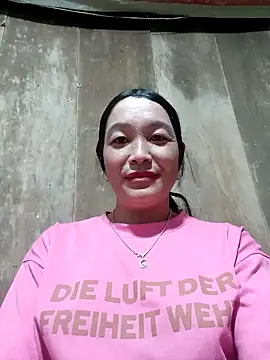 vanlucky2 online show from May 2026 11:39:02 AM