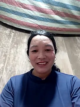 vanlucky2 online show from May 2026 12:52:01 AM