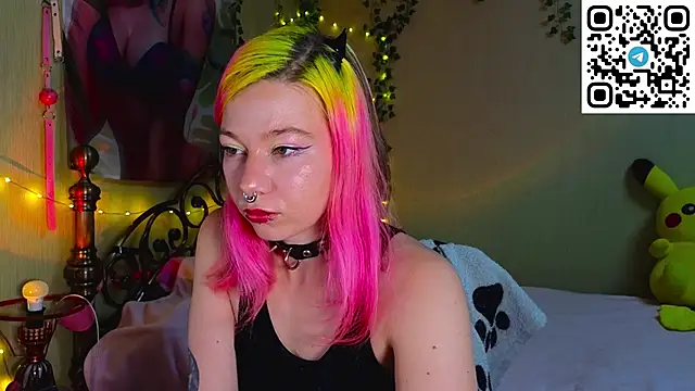 Snapshot of Sansarella chatting on November 2025 03:56:02 PM Sansarella online show from November 2025 03:56:02 PM