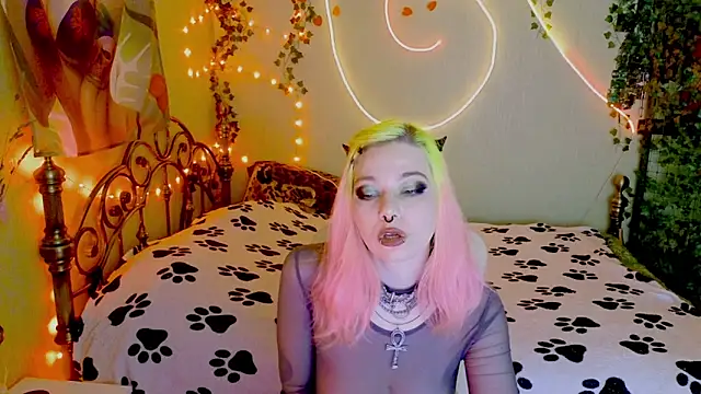 Snapshot of Sansarella chatting on February 2026 03:13:02 PM Sansarella online show from February 2026 03:13:02 PM