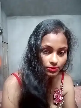 amishaah92 online show from May 2026 04:44:02 PM