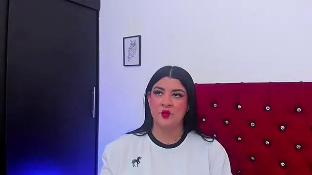 Katty West online show from May 2026 07:43:01 PM