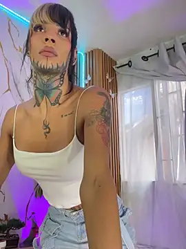 Dafne kee online show from June 2026 04:51:02 PM