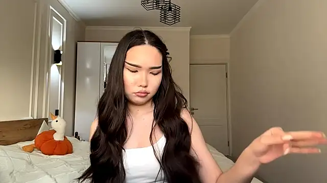 MardellHeavrin online show from May 2026 01:07:02 PM