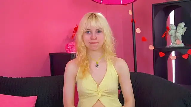 HannahHollis online show from June 2026 06:27:02 AM