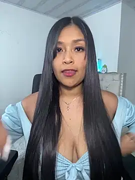Simplemente Aurora online show from July 2026 10:01:02 PM