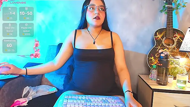 Snapshot of ambar__devon chatting on May 2026 08:24:01 PM ambar devon online show from May 2026 08:24:01 PM